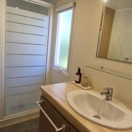 مكان تخييم Mobil Home Familial Linge Inclus Piscines Et Lac Europa Park Rulantica Boofzheim